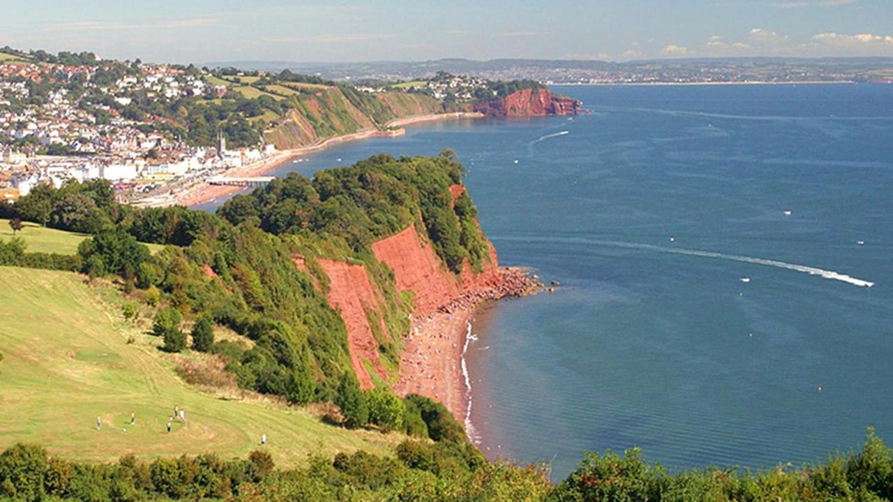 Beautiful Seaside One Bedroom Apartment Shaldon Exterior photo