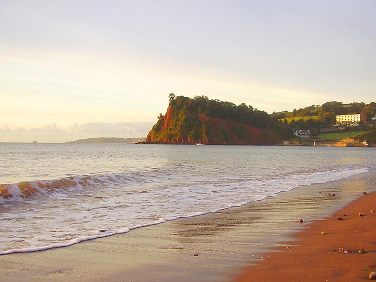 Beautiful Seaside One Bedroom Apartment Shaldon Exterior photo