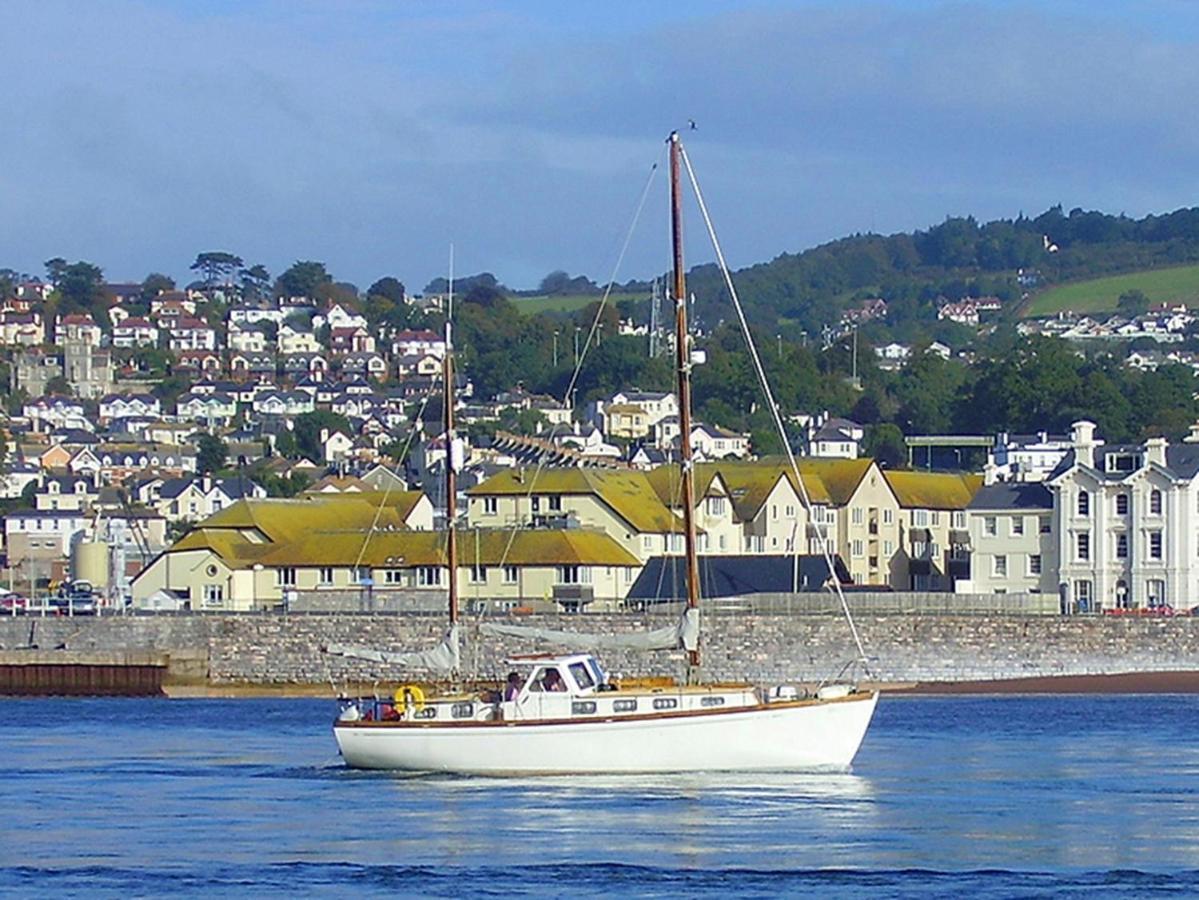 Beautiful Seaside One Bedroom Apartment Shaldon Exterior photo